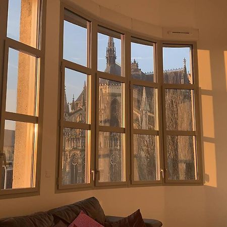 דירות ריימס Loft Des Sacres - Vue Unique Sur La Cathedrale מראה חיצוני תמונה